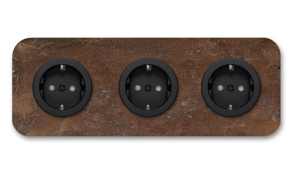 Socket rusty metal rust 3-gang. Cube Series