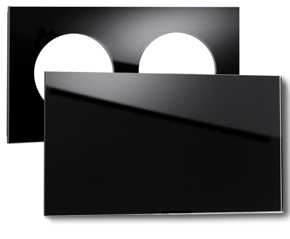 Glass-look frame. MAXIM