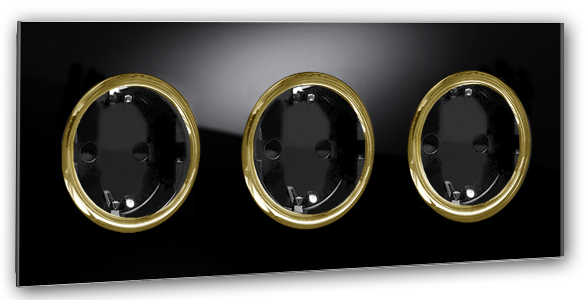 Design socket outlet in glass look. MAXIM