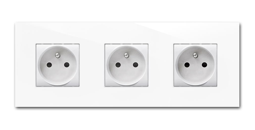 MAXIM glass-look designer socket outlet White 3-gang type E French standard